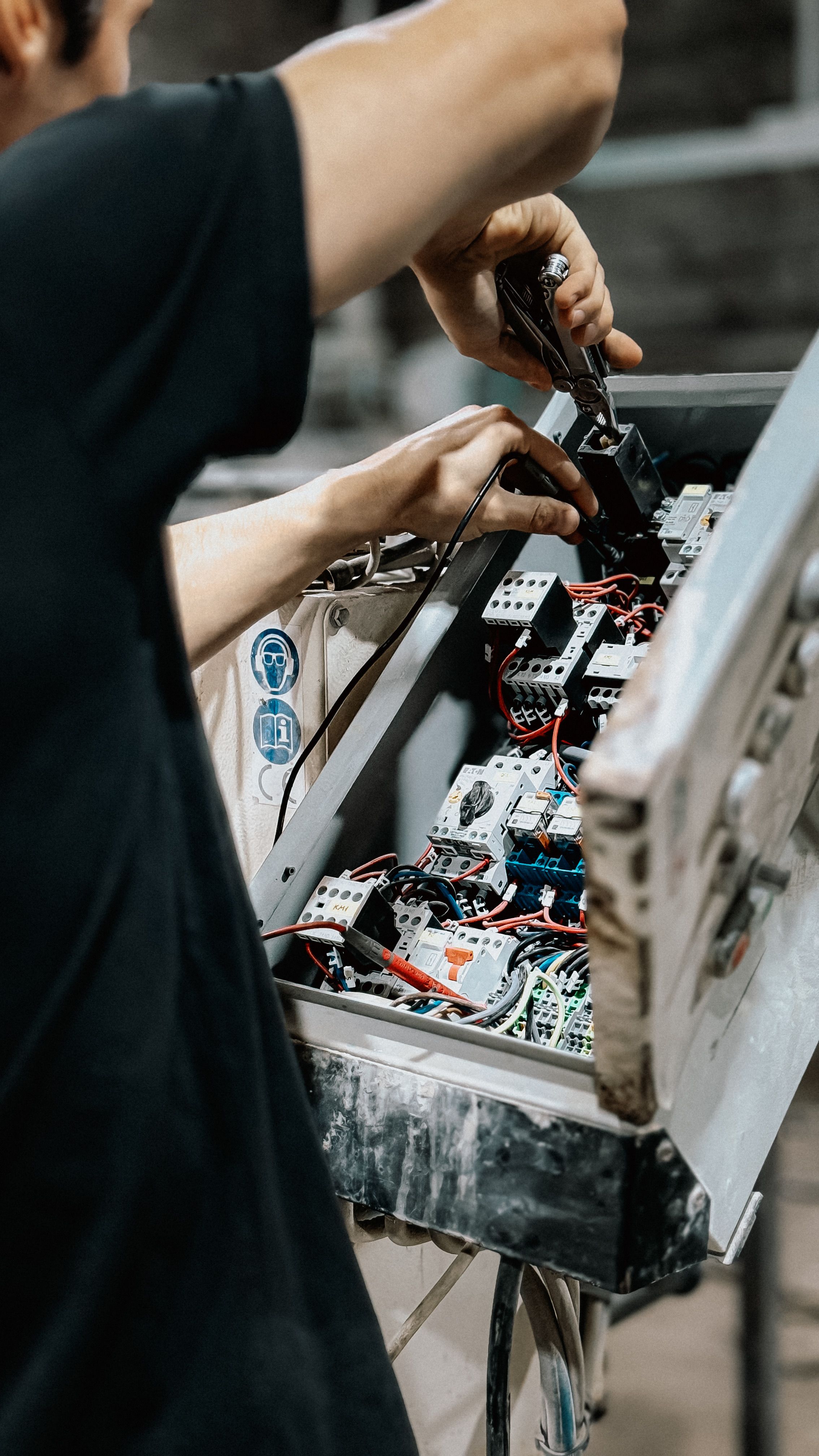 Reparatie sursa electronica